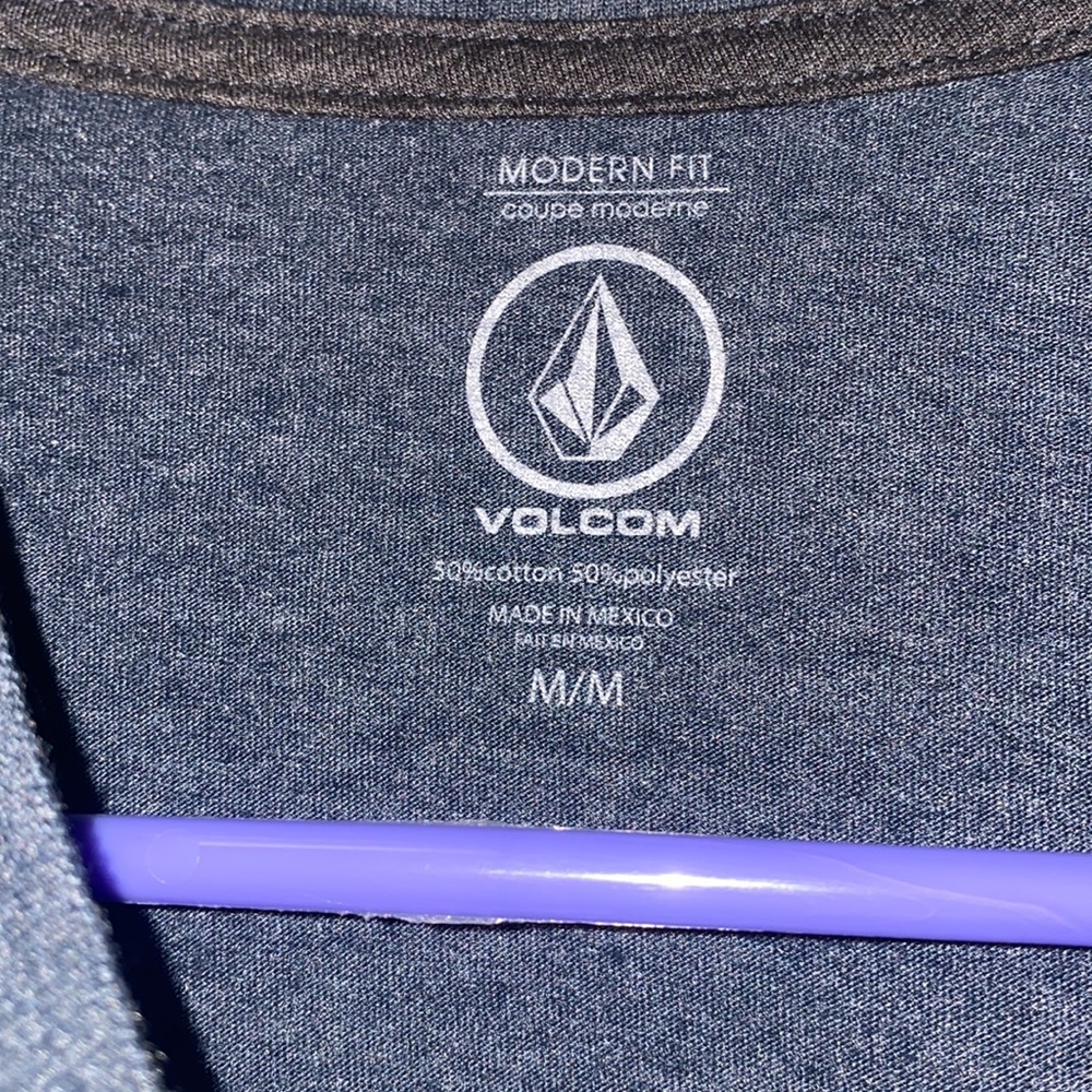 Volcom t-shirt - Picture 4 of 4